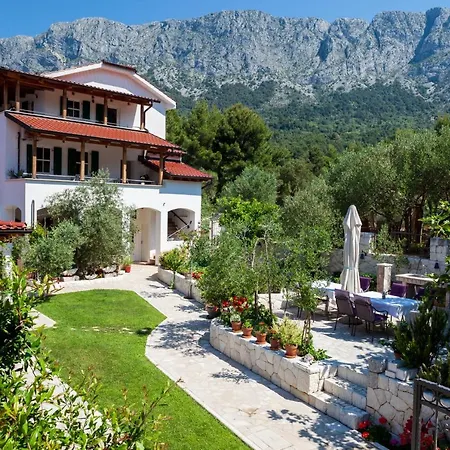 Casa Viter * Zaostrog