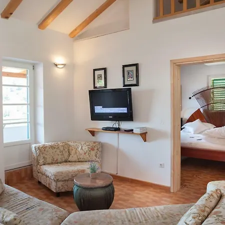 Casa Viter ザオストログ